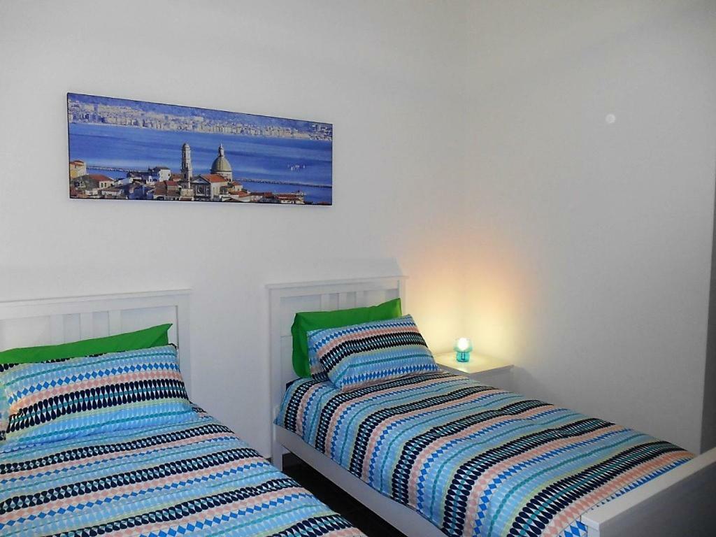 Casa Vacanza "Al Vicolo Delle Colonne" Salerno Eksteriør billede